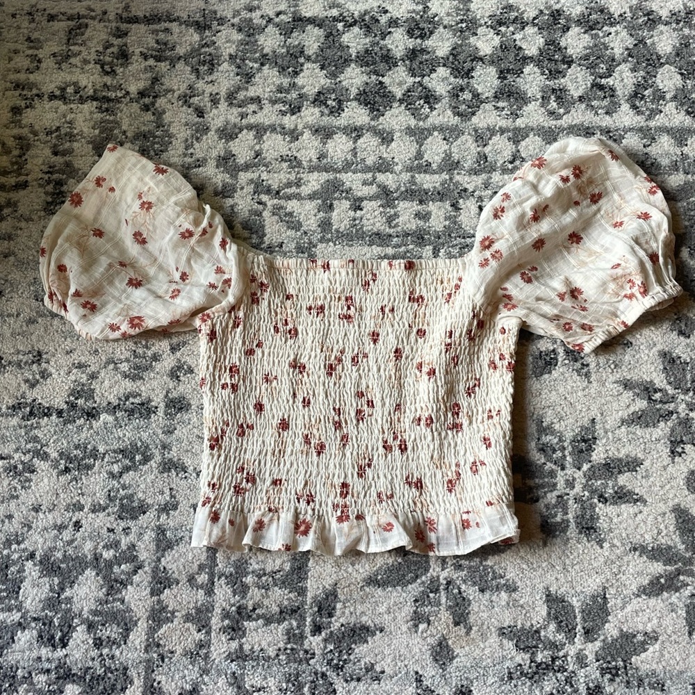 Floral top